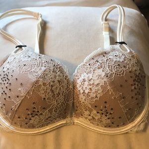 COPY - NWOT White lace embellished bra
